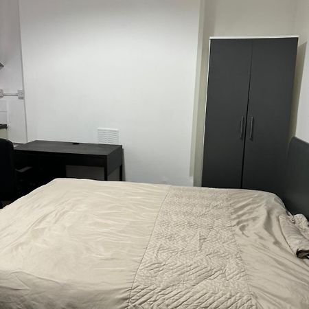 Nice Ensuite Near Cricket Ground Nottingham Exteriér fotografie